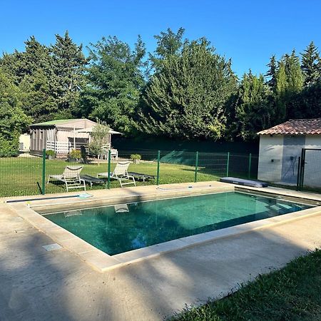 Avignon, Joli Chalet En Campagne Tres Proche De La Ville Bagian luar foto