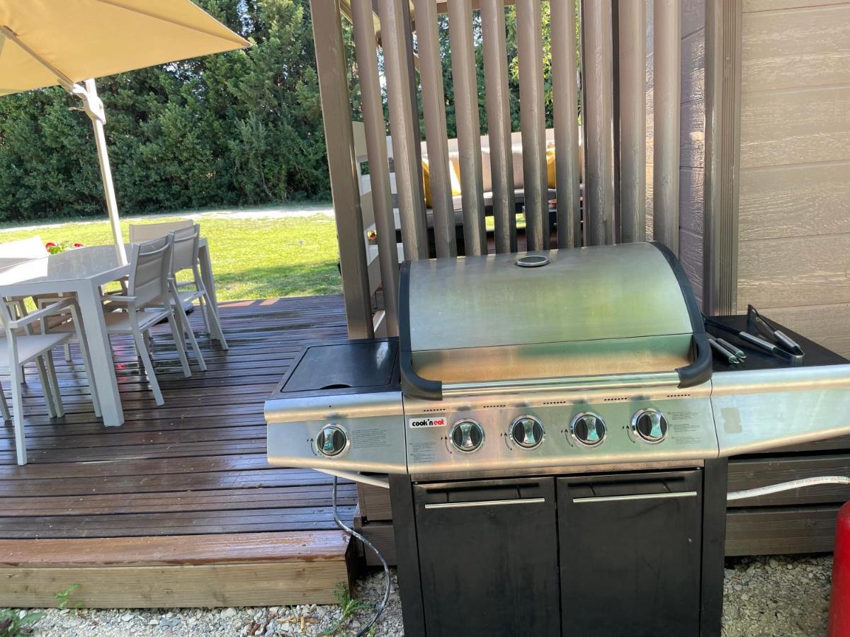 Avignon, Joli Chalet En Campagne Tres Proche De La Ville Bagian luar foto