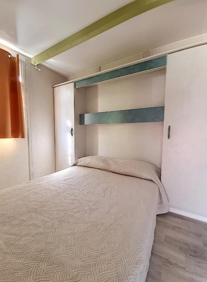 Avignon, Joli Chalet En Campagne Tres Proche De La Ville Bagian luar foto